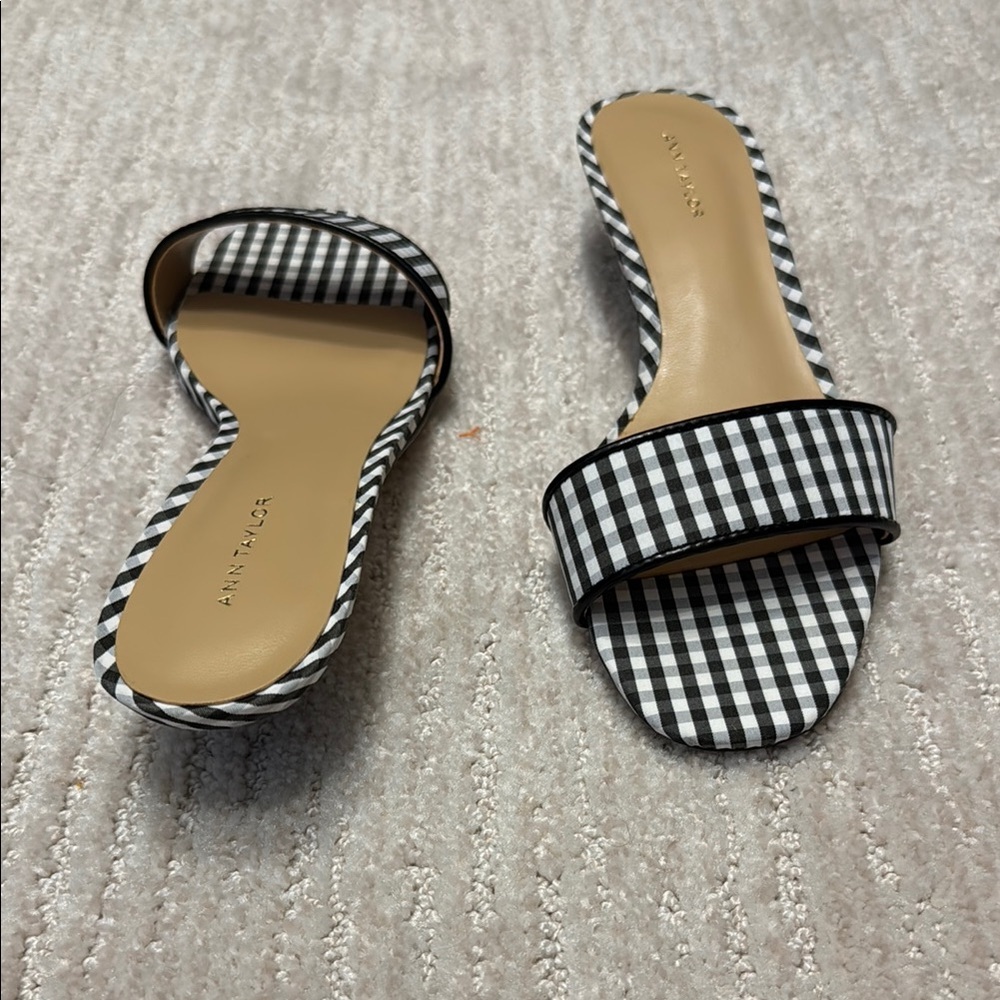 Ann Taylor Gingham Slide Sandals in Black and White - Picture 4 of 4